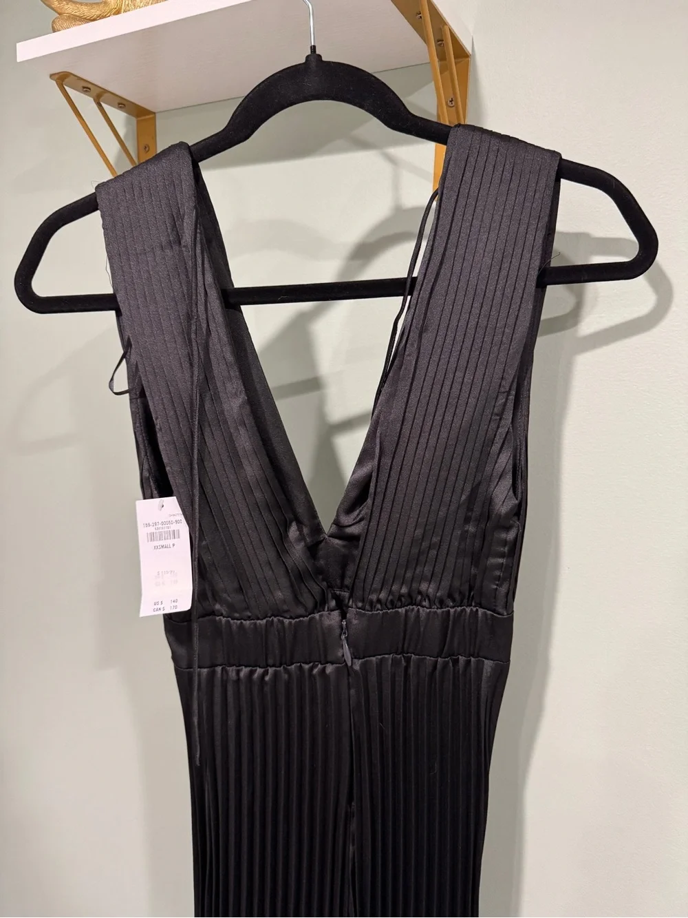 Sleeveless Black Pleated V-Neck Maxi Pants